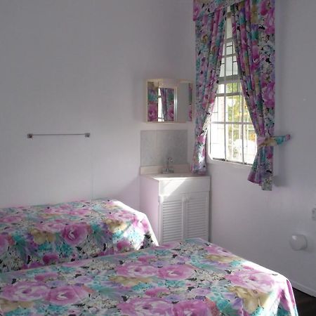 Beach Guest House Cleverdale Bridgetown Exteriér fotografie