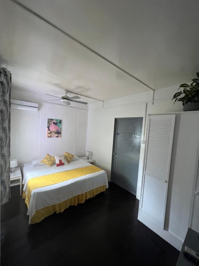 Beach Guest House Cleverdale Bridgetown Exteriér fotografie