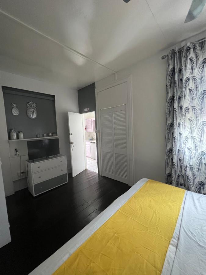 Beach Guest House Cleverdale Bridgetown Exteriér fotografie