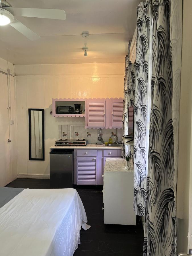 Beach Guest House Cleverdale Bridgetown Exteriér fotografie