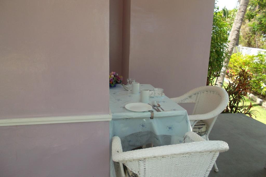 Beach Guest House Cleverdale Bridgetown Pokoj fotografie
